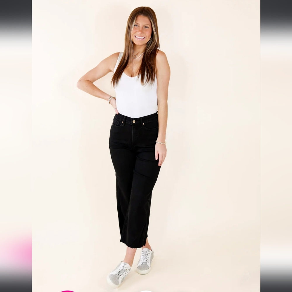 Judy Blue BLACK Tummy Control Raw Hem Wide Leg Cropped Jeans - Picture 6 of 14